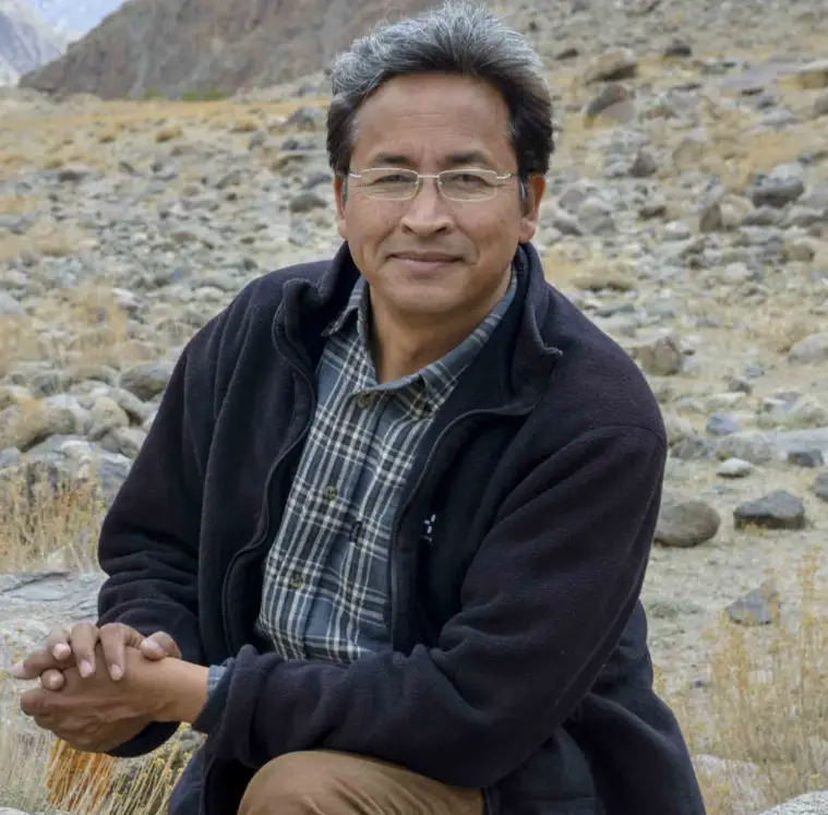 Screenshot 2025-10-03 222243